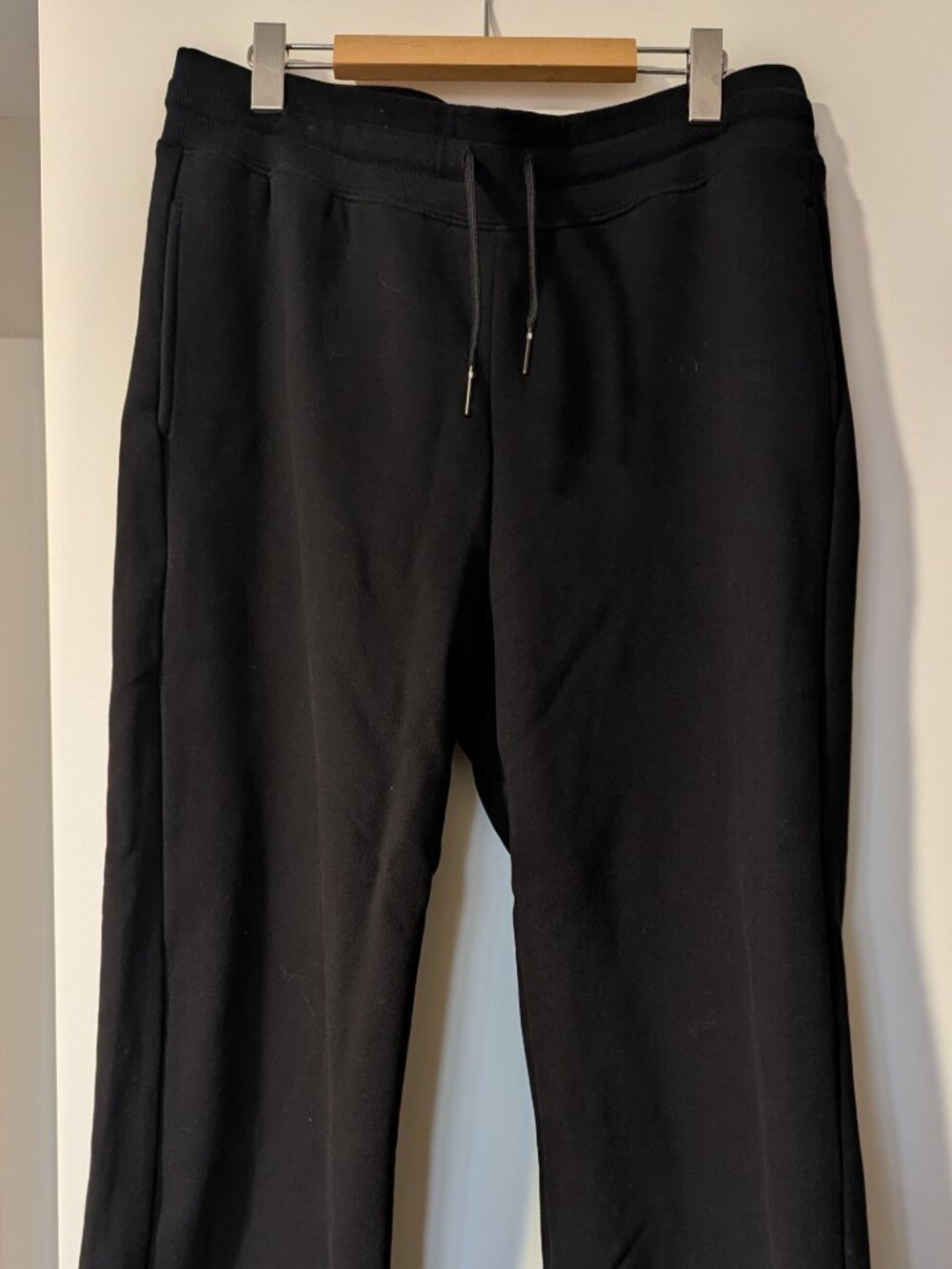 NEVER WORN Shambhala (Mark's) mid-weight fleece straight-leg sweatpant